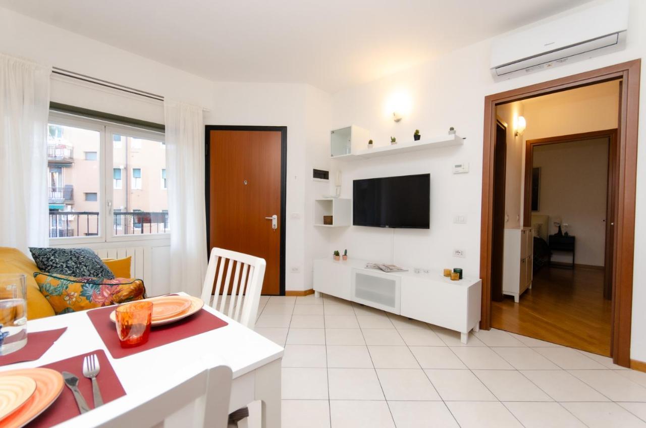 Vivimihome - Bilo A 5 Minuti Da San Siro Con Garage ميلان المظهر الخارجي الصورة