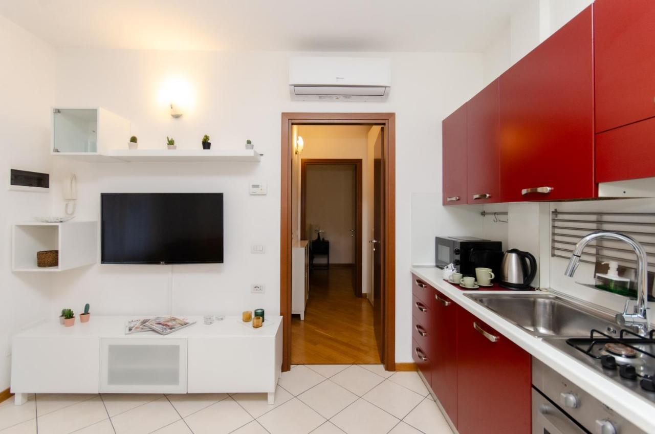 Vivimihome - Bilo A 5 Minuti Da San Siro Con Garage ميلان المظهر الخارجي الصورة